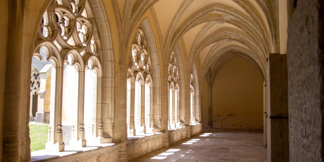 Abbaye d'Ambronay